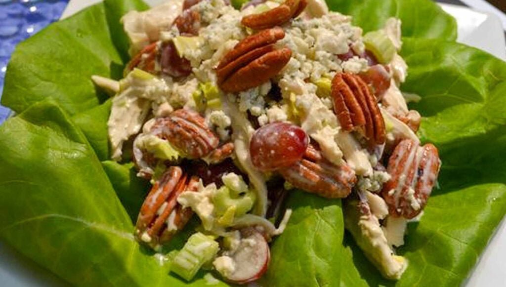 Chicken Salad with Grapes and Pecans