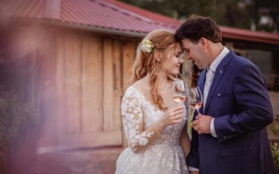 How to Choose Wine For Your Wedding